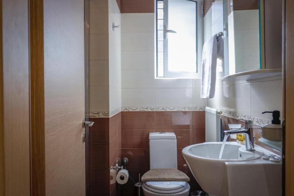Pame Rentals - Cozy Glyfada Stay With Free Parking Атина Екстериор снимка
